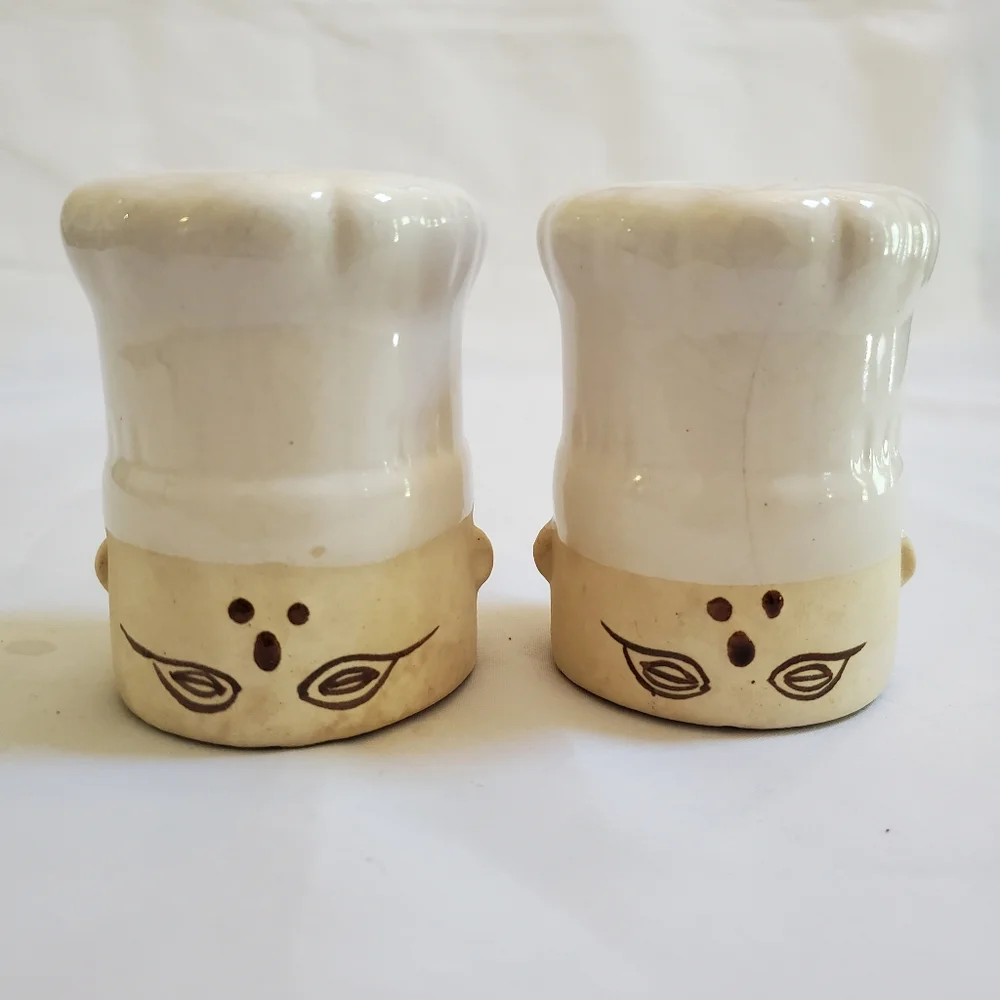 Vintage Chef Hat Head Salt & Pepper Shakers
